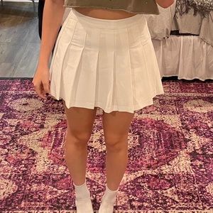 Aritzia Sunday best tennis skirt size 4